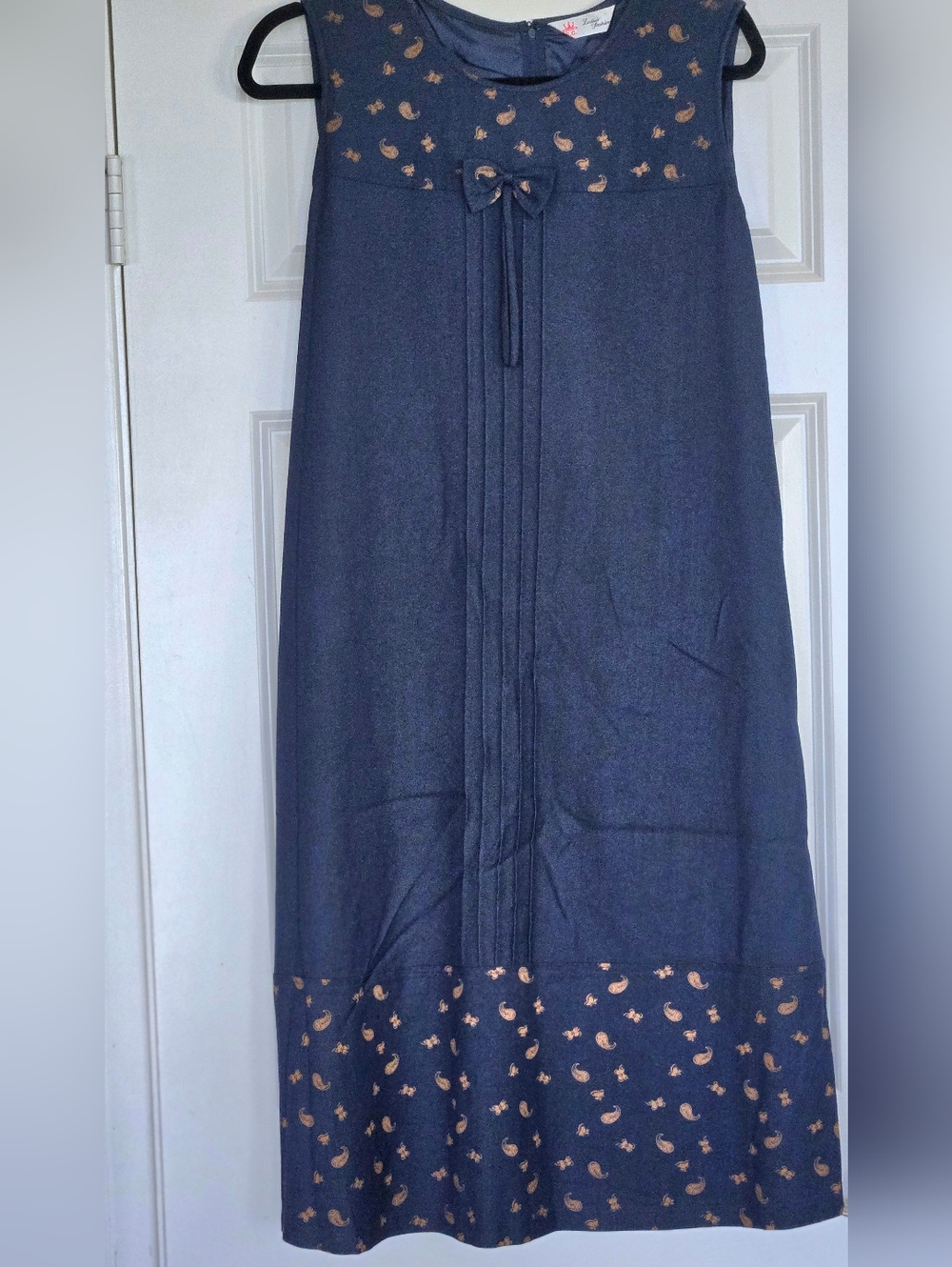 Sleeveless Navy Maxi Dress with Subtle Copper Paisley Accents